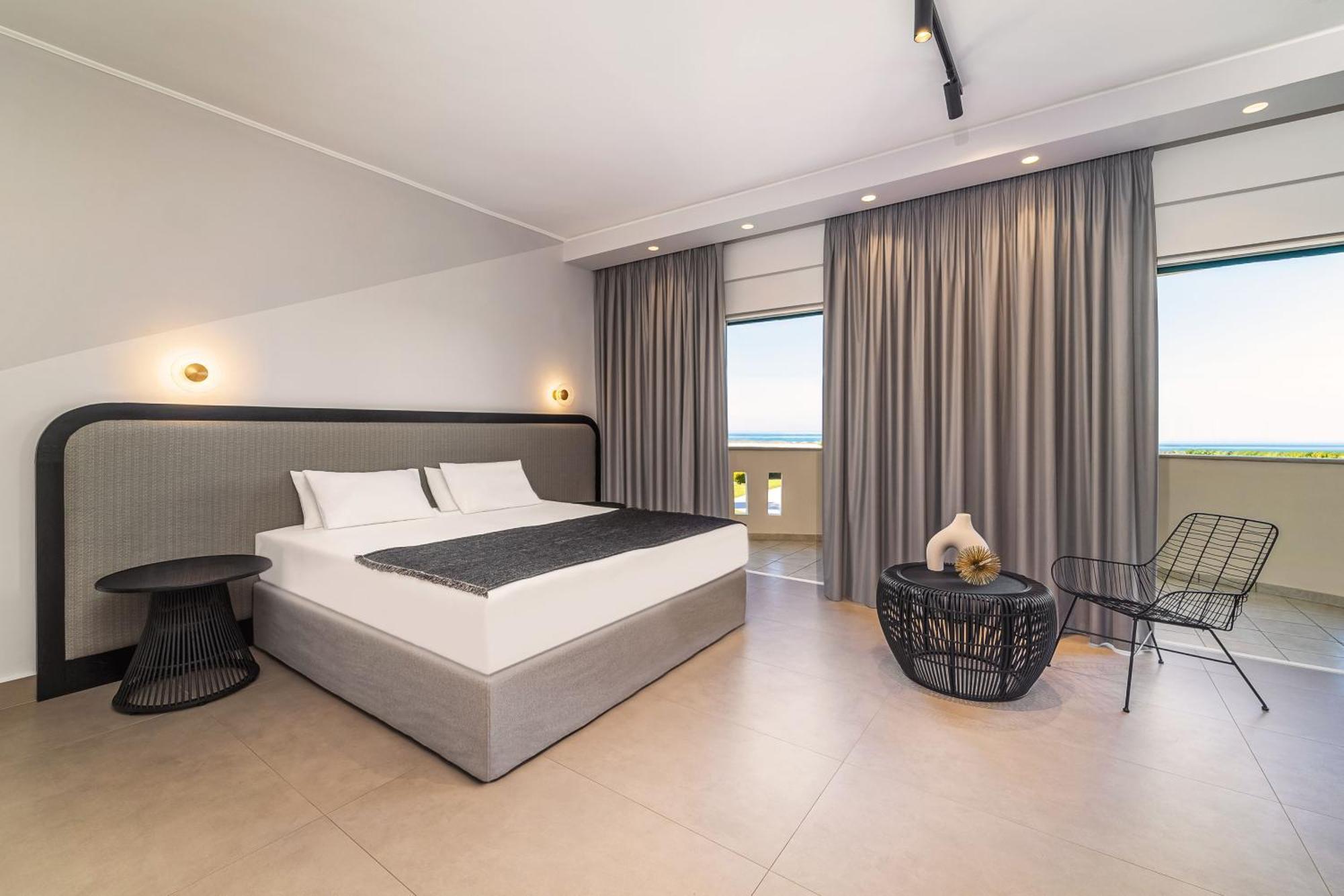 San Giovanni Beach Resort And Suites Agios Ioannis  Bagian luar foto