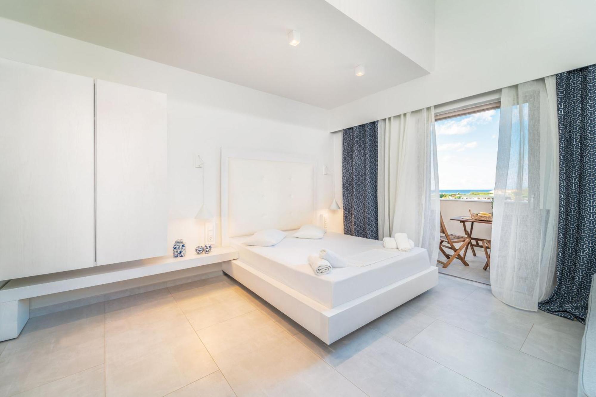 San Giovanni Beach Resort And Suites Agios Ioannis  Bagian luar foto
